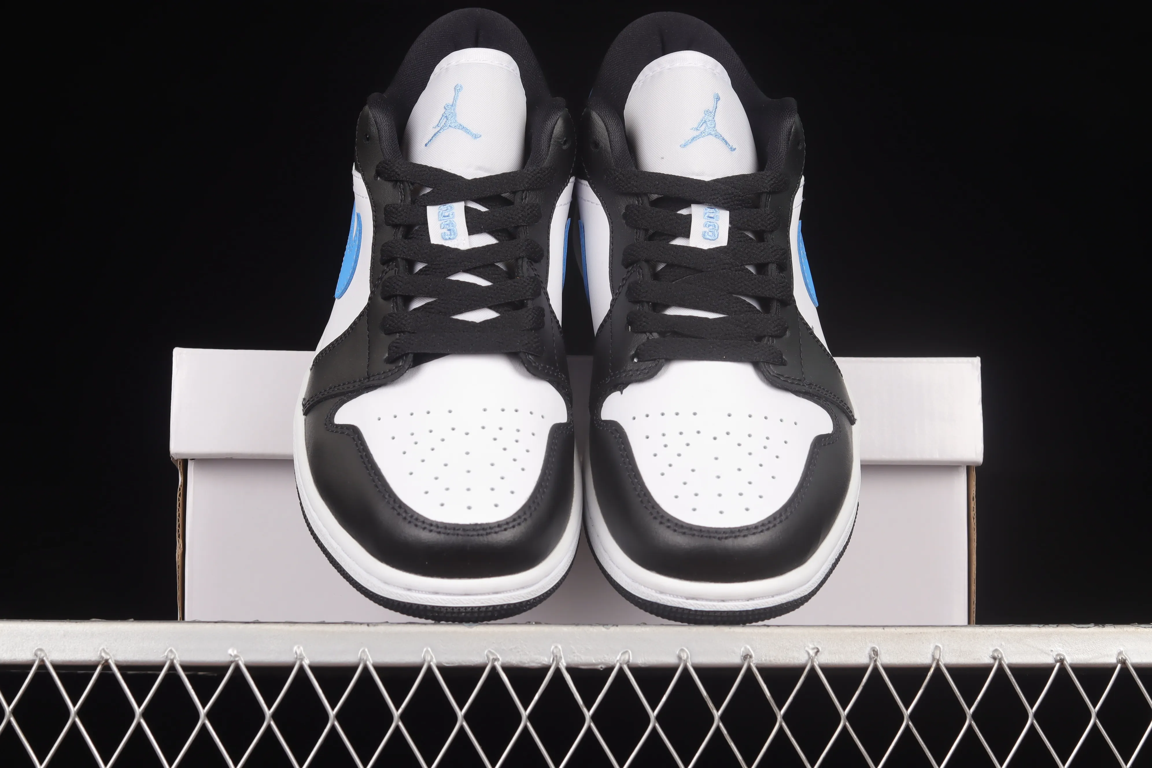 All categories Air Jordan Jordan series basketball shoes Air Jordan 1 Low G version pure original Air Jordan AJ1 Low AJ1 Joe 1 black blue and white low-top cultural leisure sports basketball shoes DC0774-041